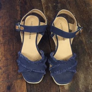 Lucky Brand blue wedge sandal 6.5M beach summer